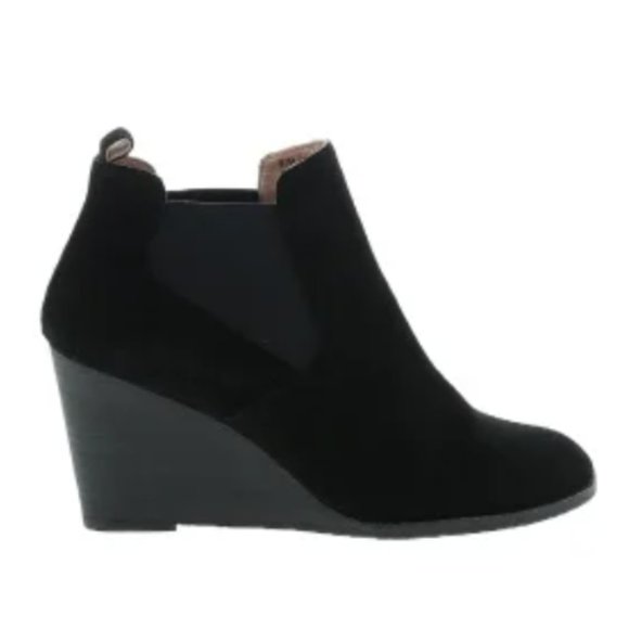 Wedge Boots - Picture 1 of 4